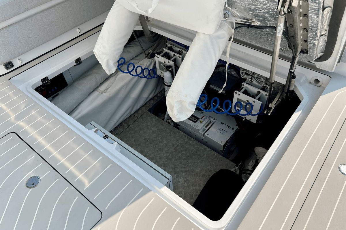 2022 Azimut 47 