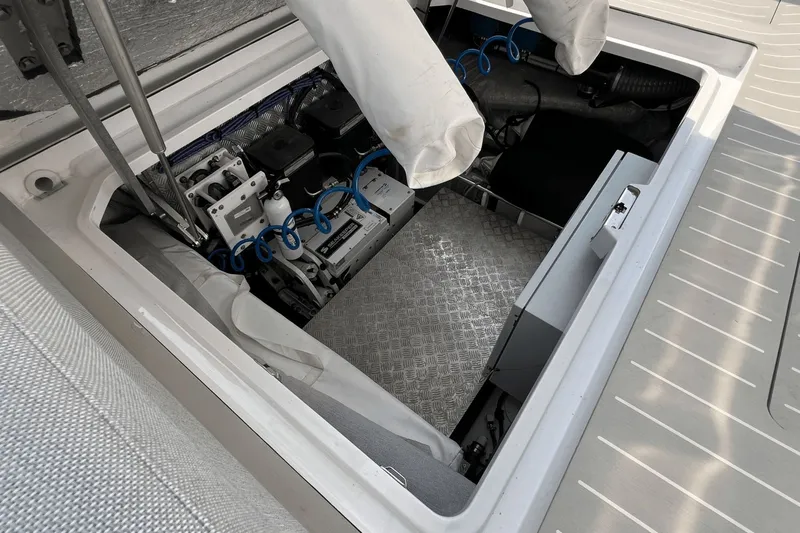 Satisfaction Yacht Photos Pics 