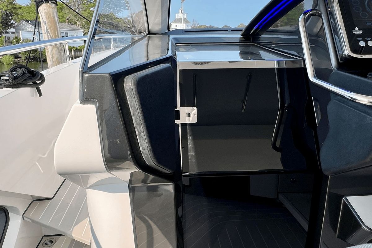 2022 Azimut 47 