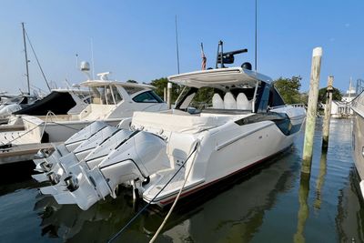 Yacht