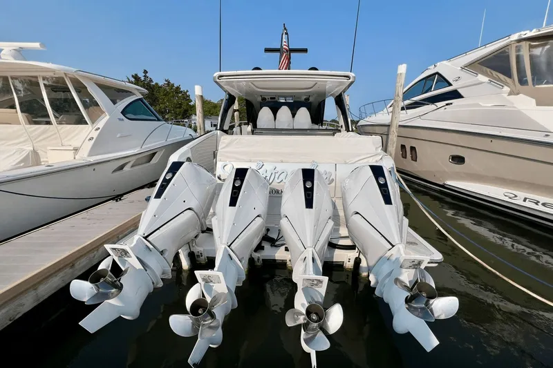 Satisfaction Yacht Photos Pics 