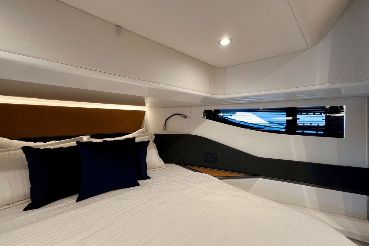 2022 Azimut 47 