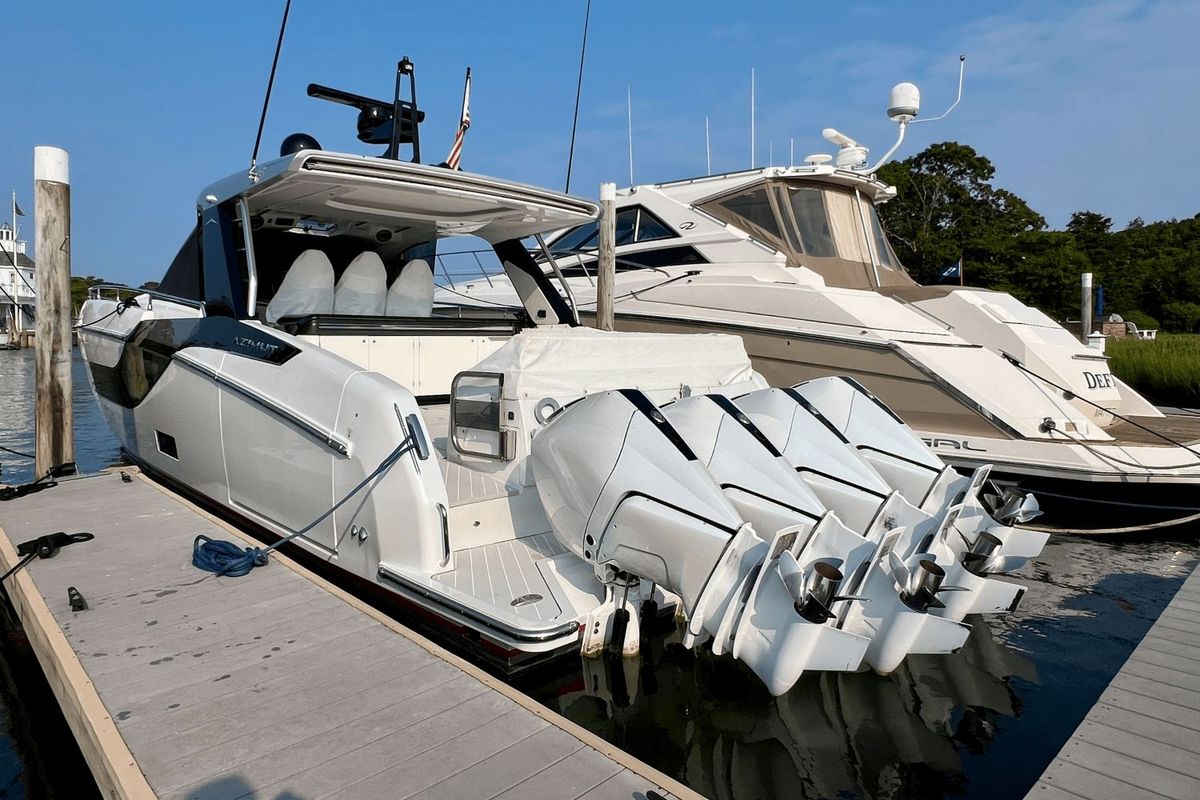 2022 Azimut 47 