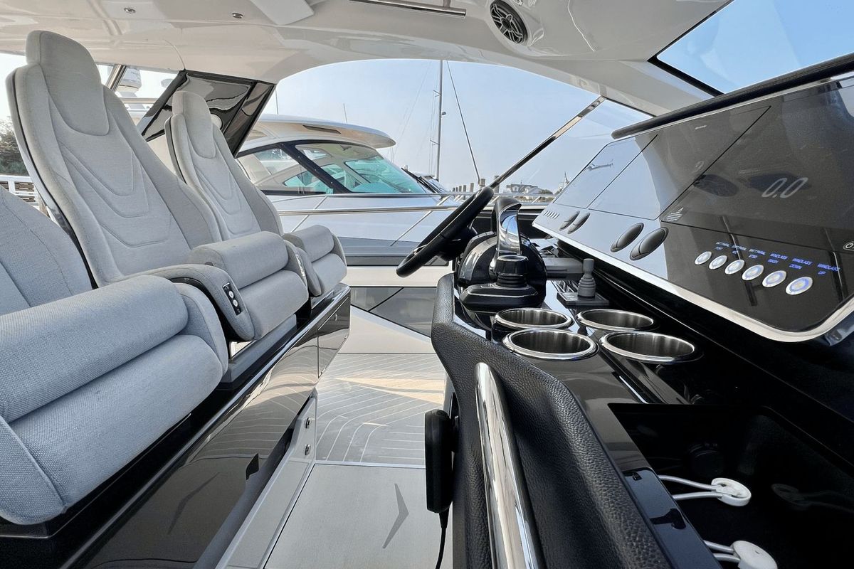 2022 Azimut 47 