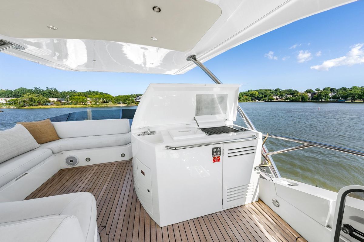 2016 Sunseeker 65 