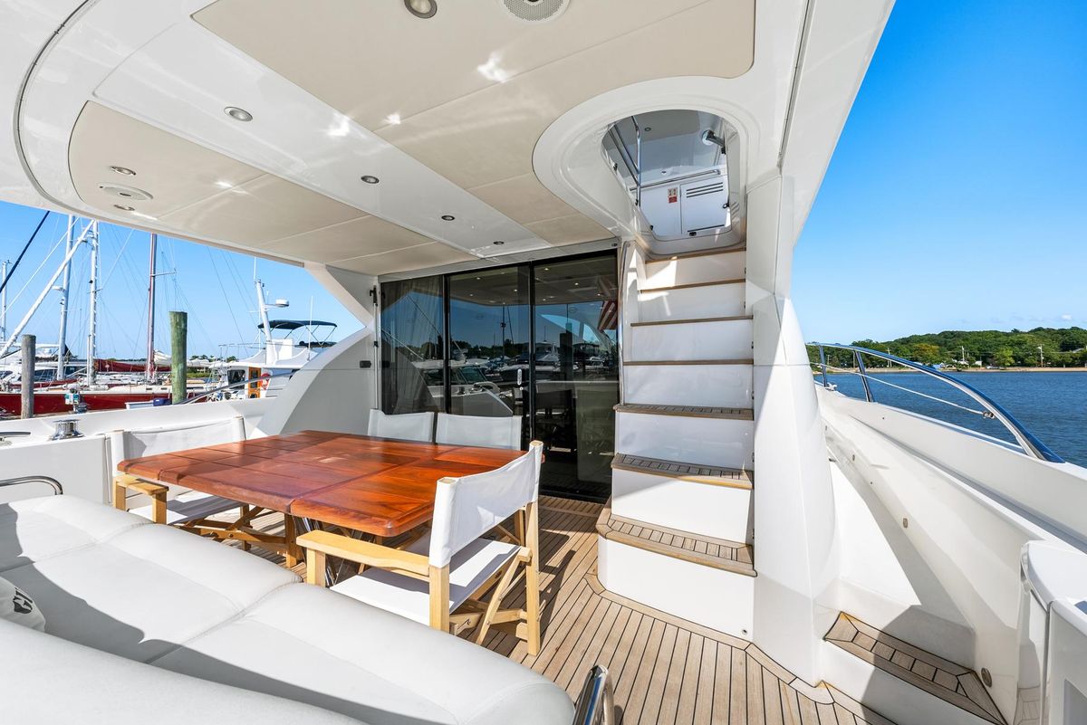2016 Sunseeker 65 