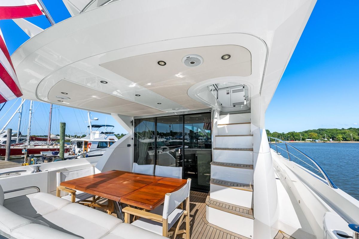 2016 Sunseeker 65 