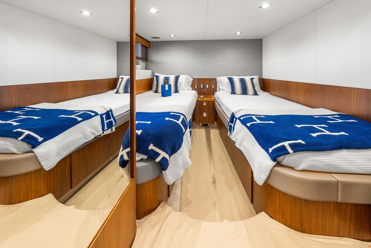 2016 Sunseeker 65 