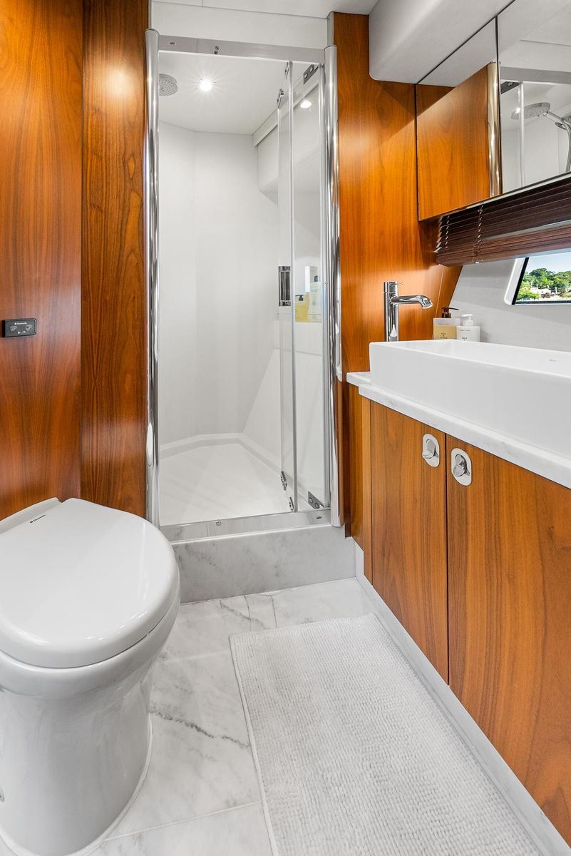 2016 Sunseeker 65 