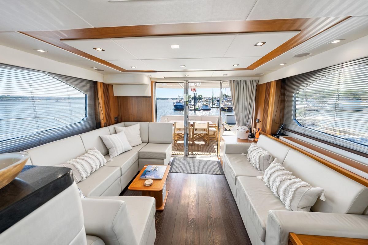 2016 Sunseeker 65 
