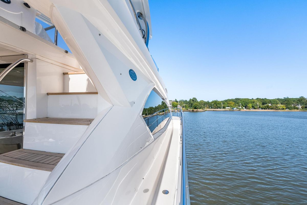 2016 Sunseeker 65 