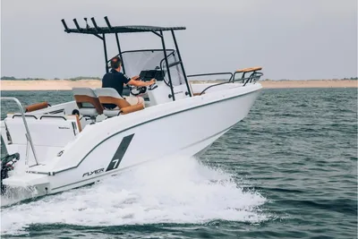 2023 Beneteau Flyer 7 SPACEdeck