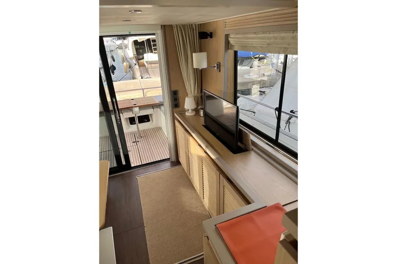 Odoo Id - 2.110 Yacht Photos Pics Interior of 2021 Beneteau Swift Trawler 50, featuring modern design and large windows.