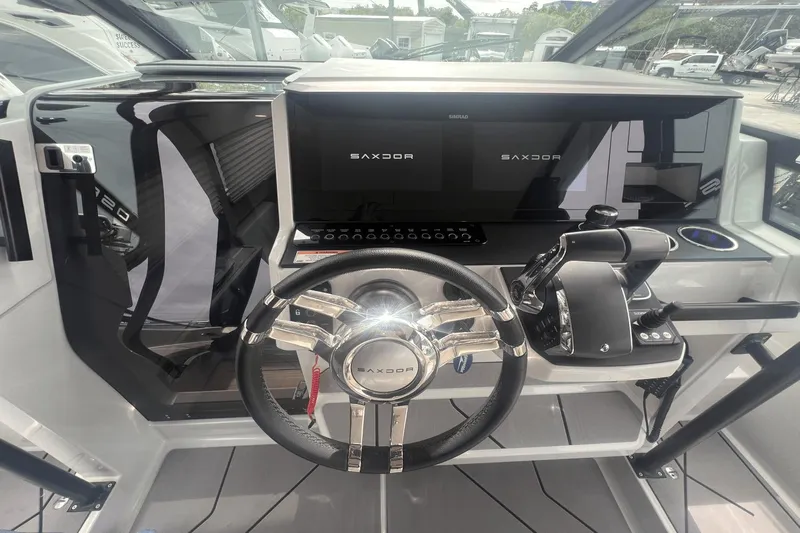 Knot Invited Yacht Photos Pics 