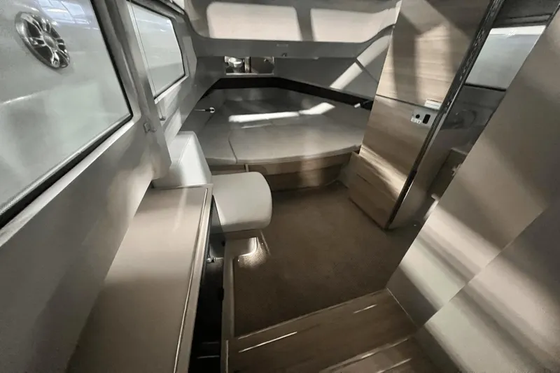 Knot Invited Yacht Photos Pics 