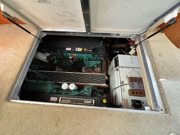 River Dawg Yacht Photos Pics 