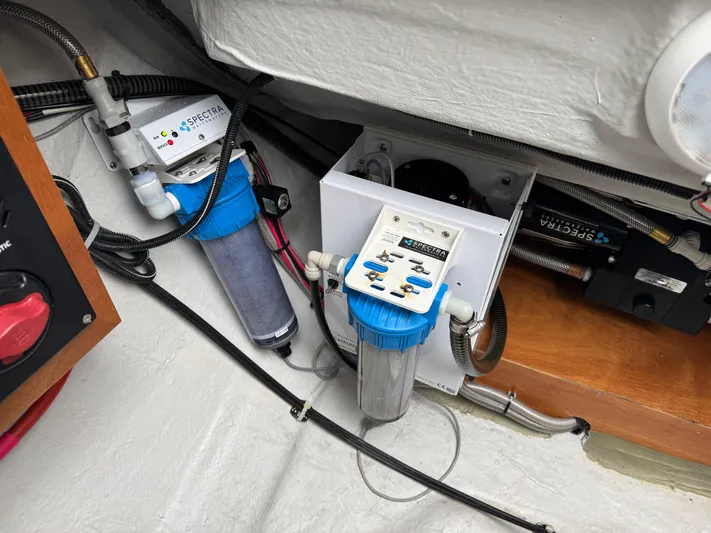 Land For Sail Yacht Photos Pics 