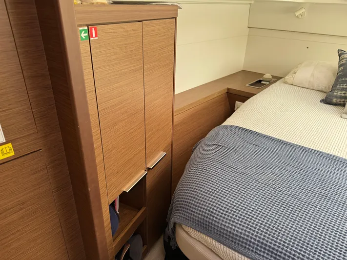 Land For Sail Yacht Photos Pics 