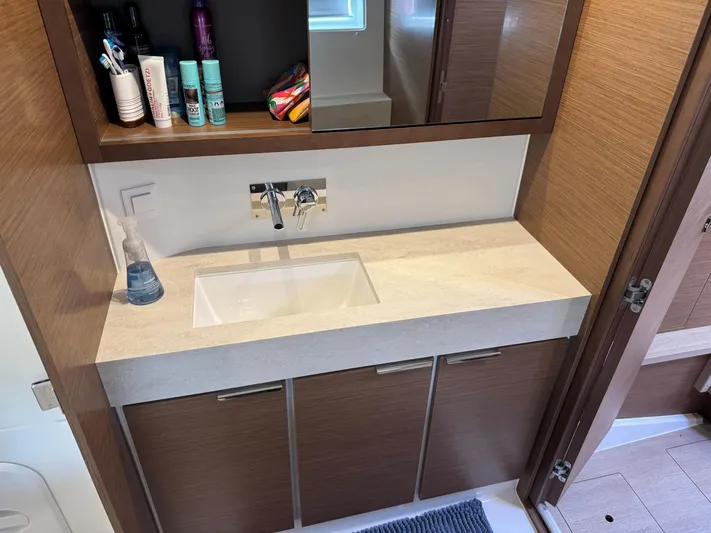 Land For Sail Yacht Photos Pics 