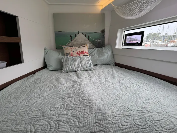 Land For Sail Yacht Photos Pics 