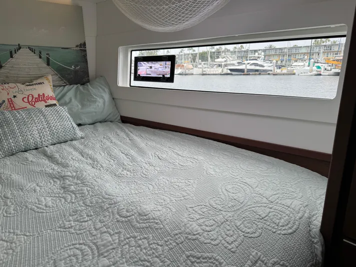 Land For Sail Yacht Photos Pics 