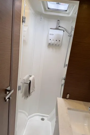 Land For Sail Yacht Photos Pics 