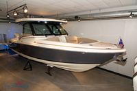 2023 Chris-Craft Calypso 32