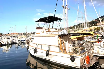 1973 Grand Banks 32