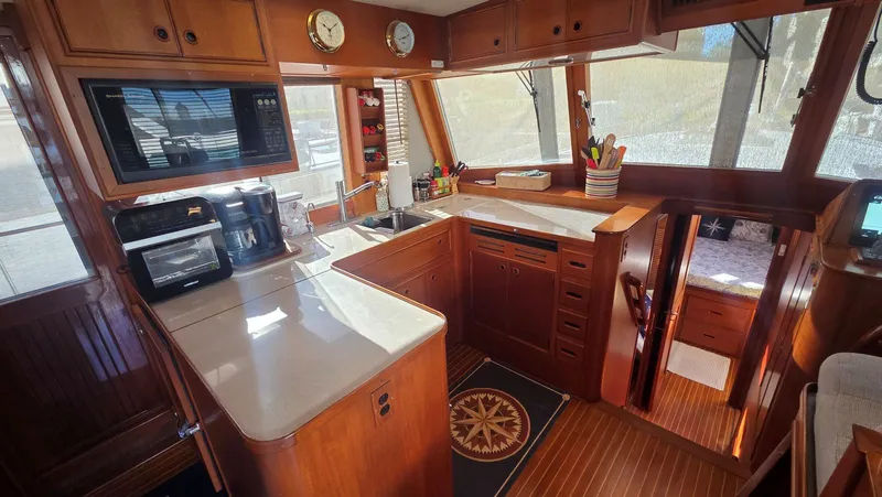 Cinsubar II Yacht Photos Pics Interior of 1997 Grand Banks 49 Classic yacht.