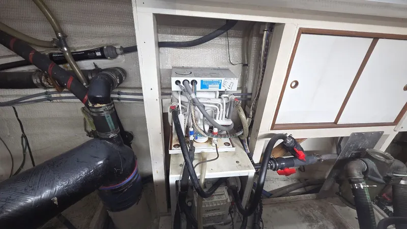 Cinsubar II Yacht Photos Pics 