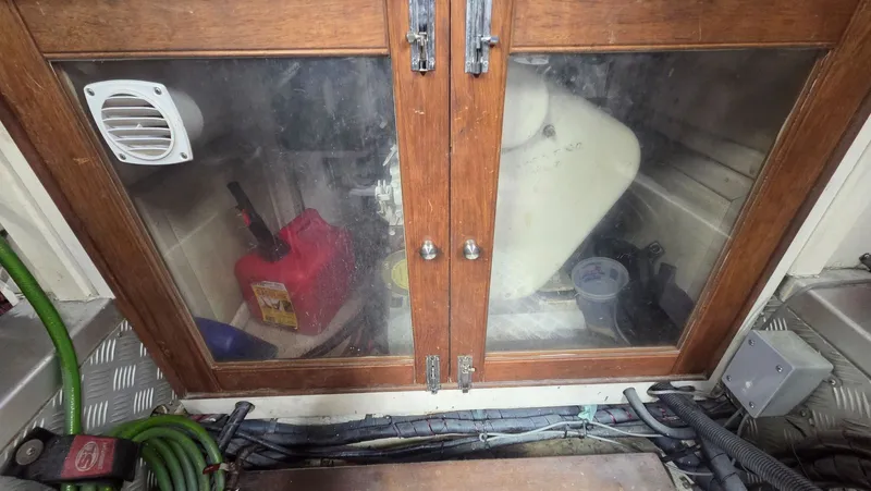 Cinsubar II Yacht Photos Pics 