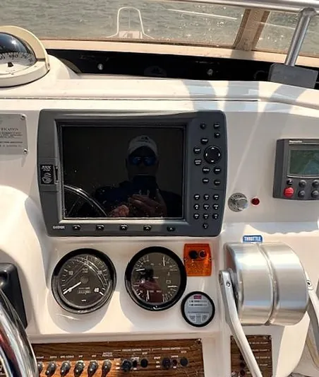 Deliberation Yacht Photos Pics 