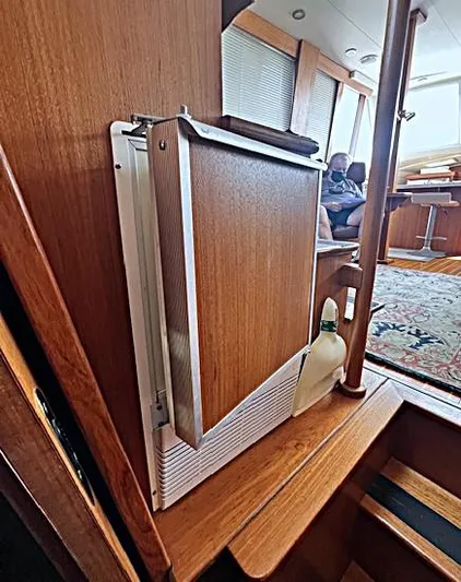 Deliberation Yacht Photos Pics 