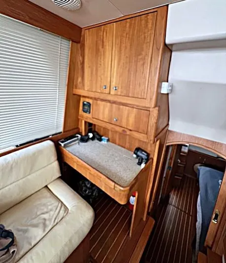 Deliberation Yacht Photos Pics 