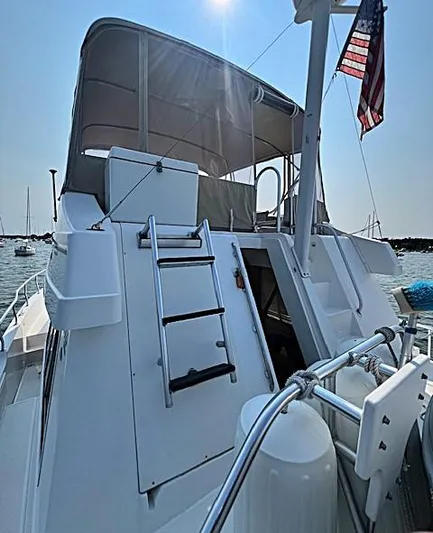 Deliberation Yacht Photos Pics 