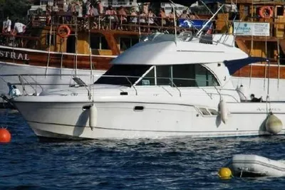 Beneteau Antares 9.80