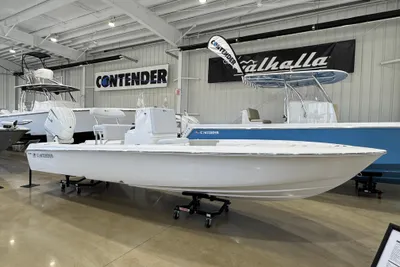 Contender 23 Bay