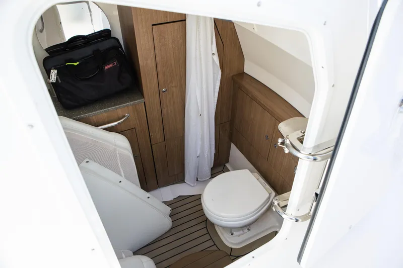 35 Boston Whaler Yacht Photos Pics Boston Whaler 35 - Head Compartment