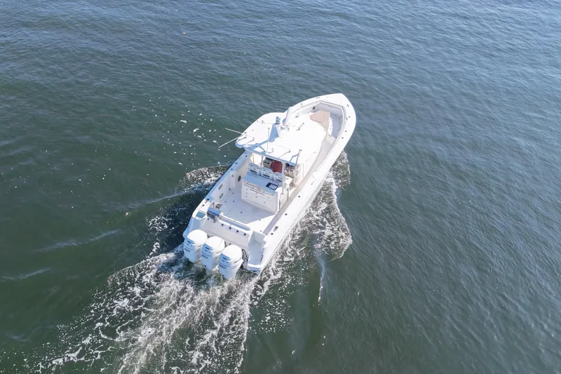 35 Boston Whaler Yacht Photos Pics Boston Whaler 35 - Aerial Profile