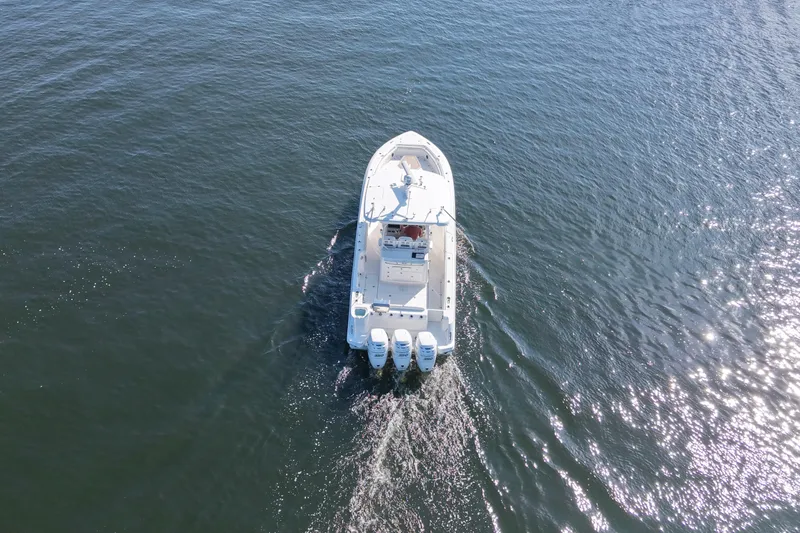 35 Boston Whaler Yacht Photos Pics Boston Whaler 35 - Aerial Profile
