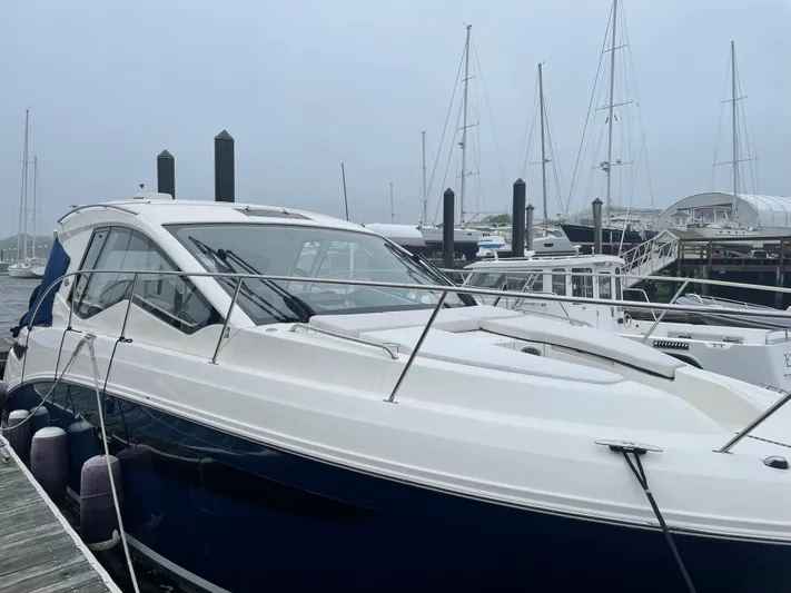 Blue Ridge Yacht Photos Pics Bow