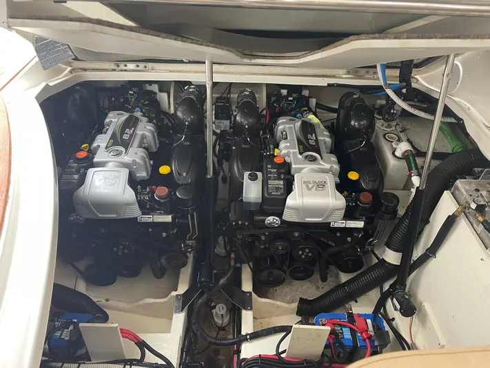 Blue Ridge Yacht Photos Pics Engines