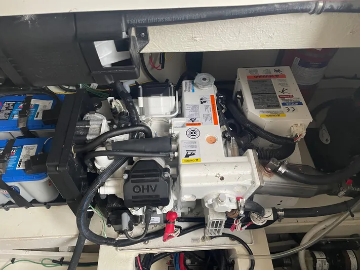 Blue Ridge Yacht Photos Pics Gen set