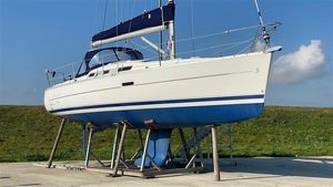 2006 Beneteau Oceanis Clipper 323