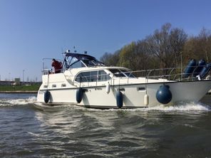 2009 Succes 115