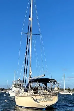 Fantasea Yacht Photos Pics 