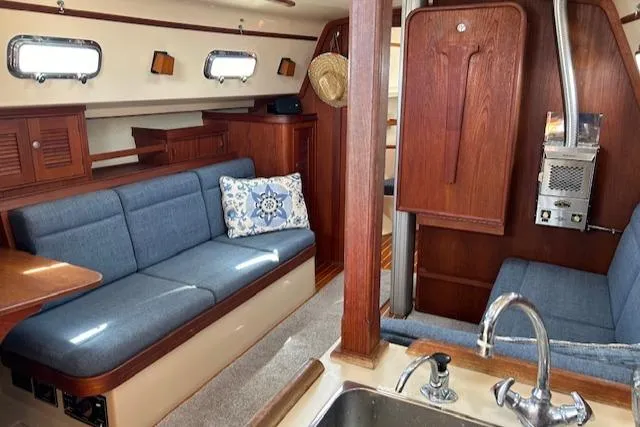 Fantasea Yacht Photos Pics 