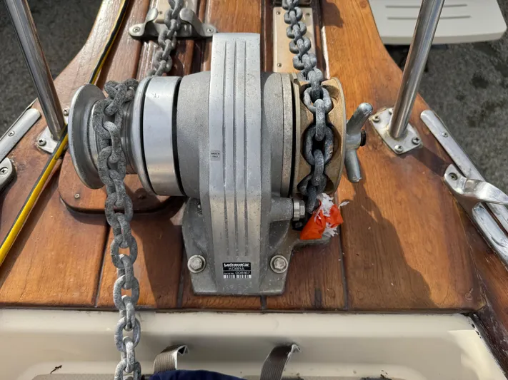 Otter II Yacht Photos Pics Anchor windlass on 1999 Island Packet 45 sailboat deck.