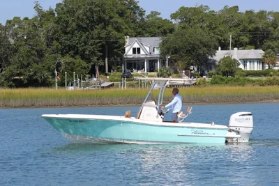 Pioneer 220 Bay Sport