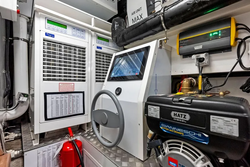 Ciao M Yacht Photos Pics 